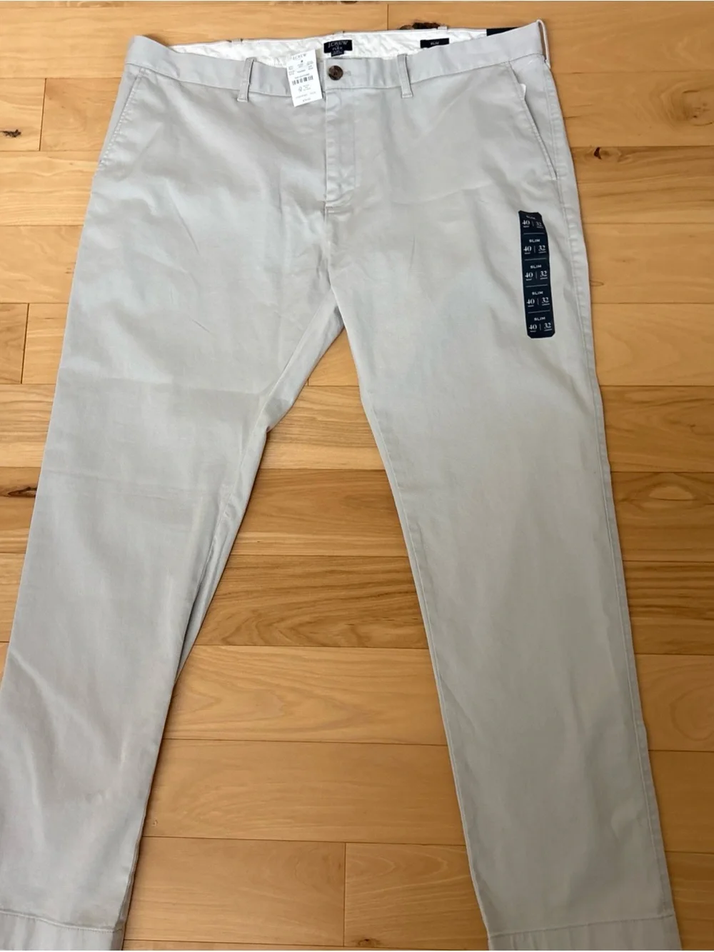 NEW J. Crew Men's Slim Fit, Flat Front Chinos in Stone Size 40X32 Classic